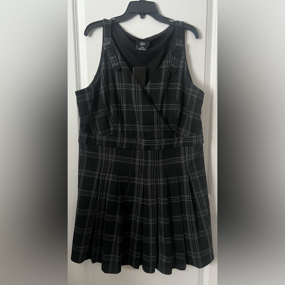 🐼 CCX Plaid Pleated Dress 🐼